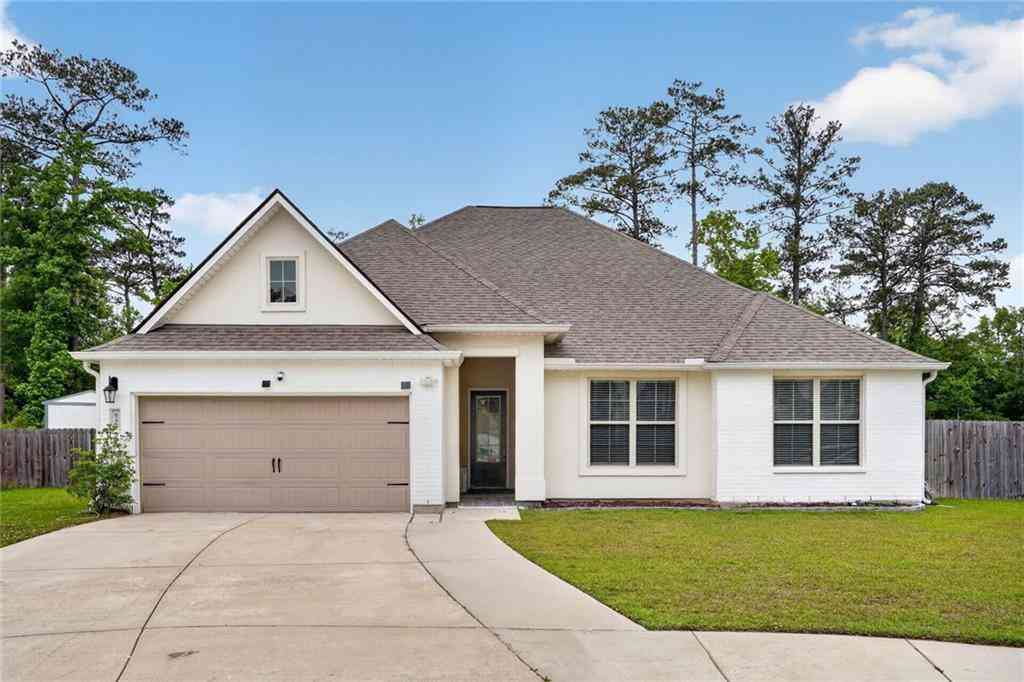 Homes For Sale - 67561 Emerald Dove Drive<br/> Covington, LA 70433