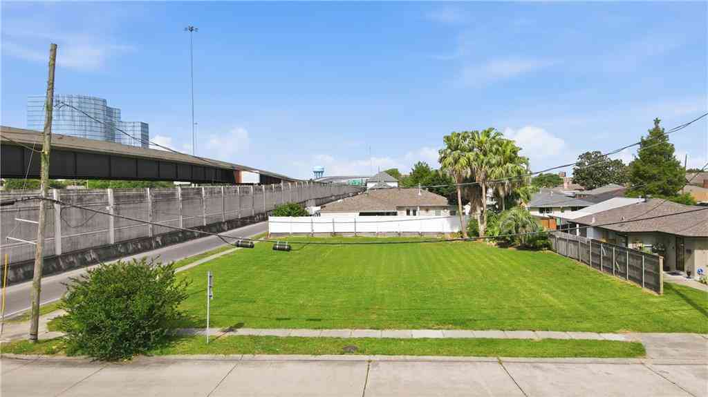 Vacant Land For Sale - 604 Melody Drive<br/> Metairie, LA 70002