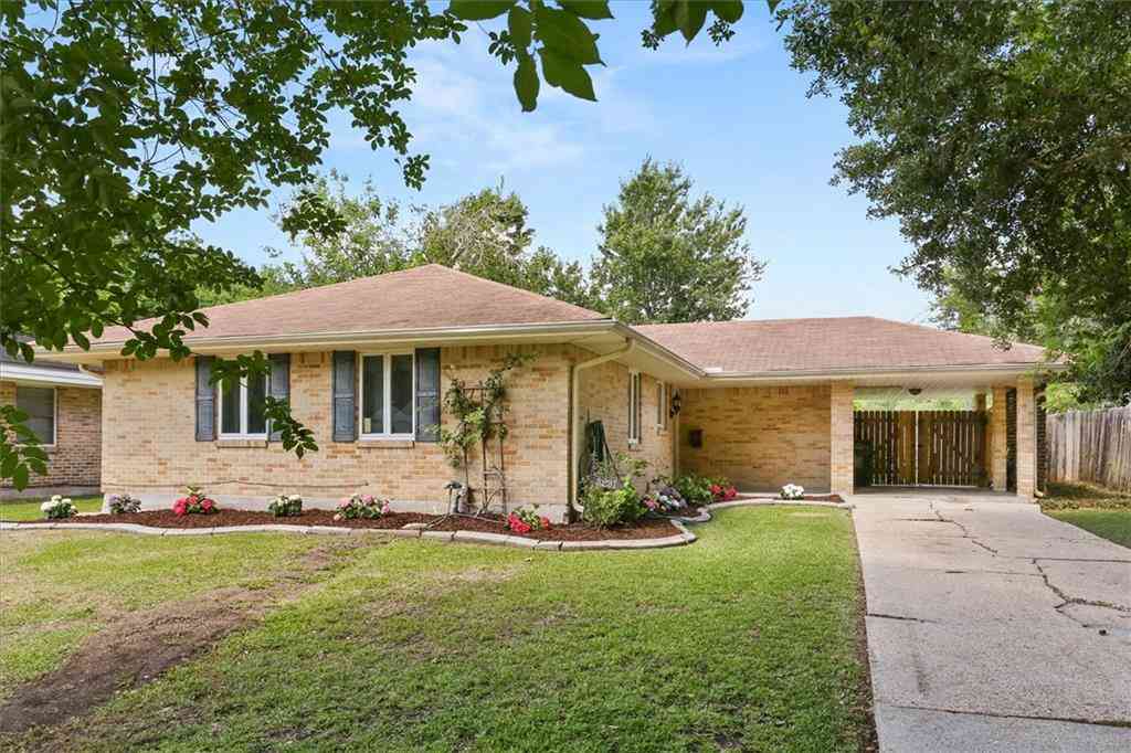 Homes For Sale - 3237 Plymouth Place<br/> New Orleans, LA 70131