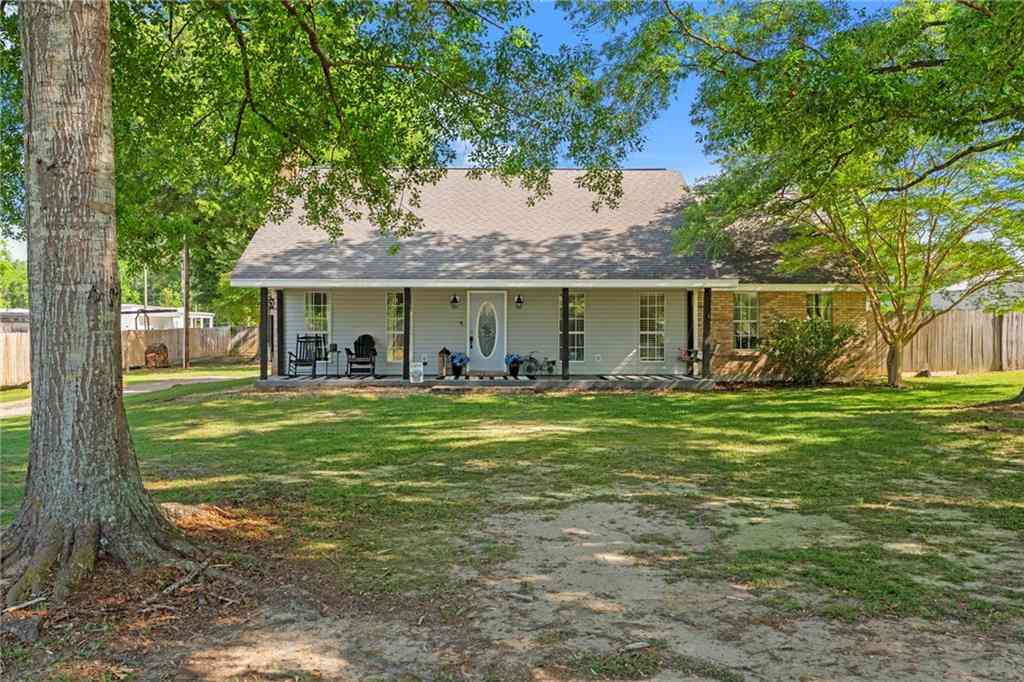Homes For Sale - 2013 Hamilton Street<br/> Washington County, Franklinton, LA 70438
