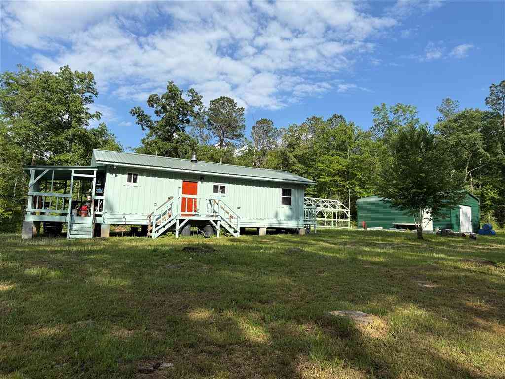 Homes For Sale - 10560 37 Highway<br/> Saint Helena County, Greensburg, LA 70441