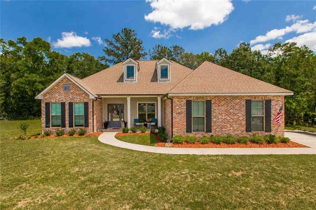 Homes For Sale - 607 Deason Drive<br/> Picayune, MS 39466