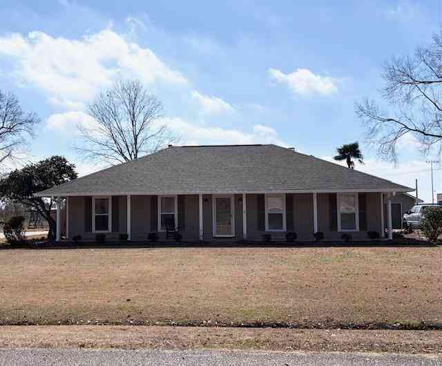 Homes For Sale - 40195 Alise Avenue<br/> Prairieville, LA 70769
