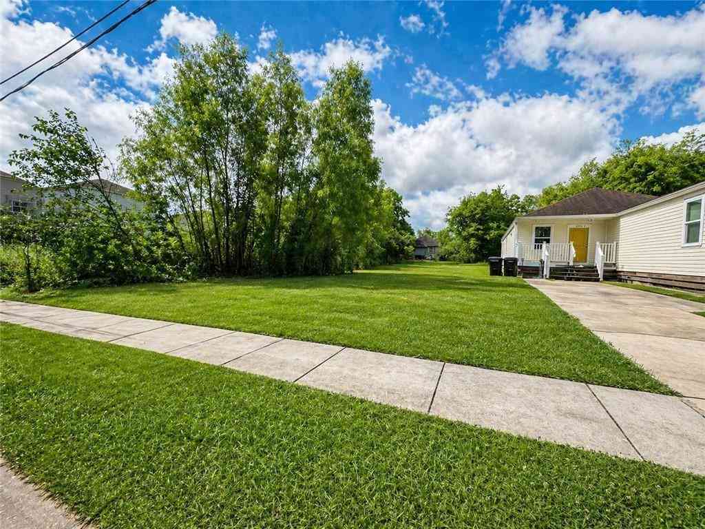 Vacant Land For Sale - 4718 N Robertson Street<br/> New Orleans, LA 70117