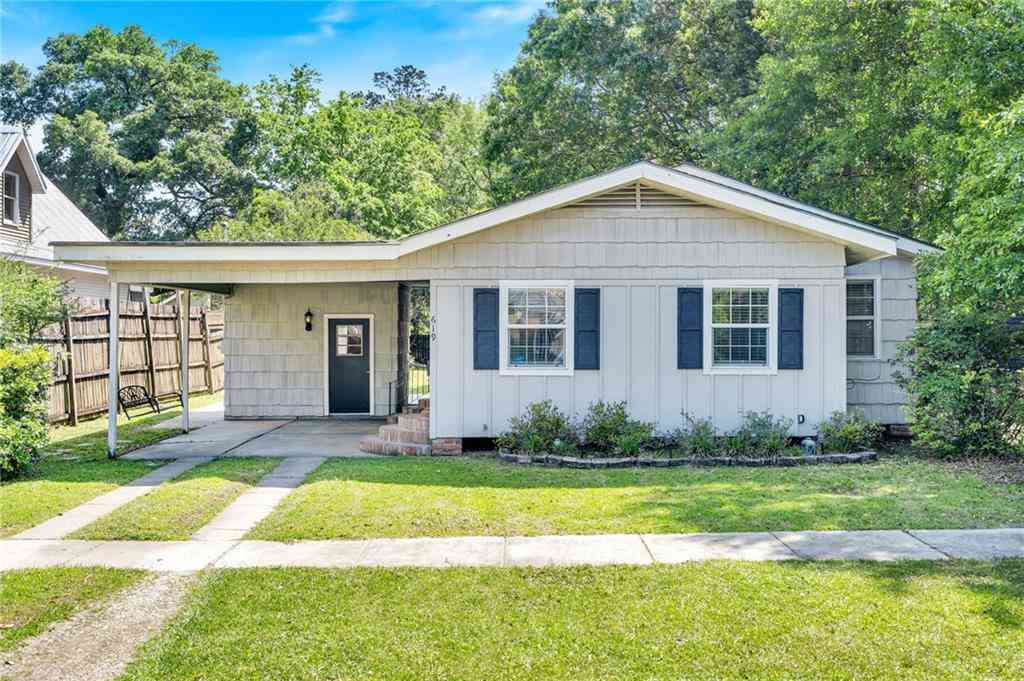 Homes For Rent - 619 W 25th Avenue<br/> Covington, LA 70433