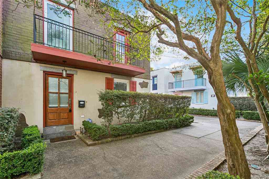 Condo For Sale - 6012 Bellaire Drive #6012<br/> New Orleans, LA 70124
