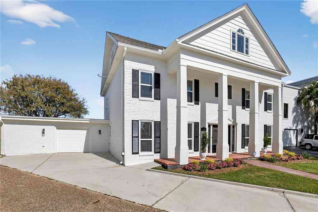 Homes For Rent - 4808 Neyrey Drive<br/> Metairie, LA 70002