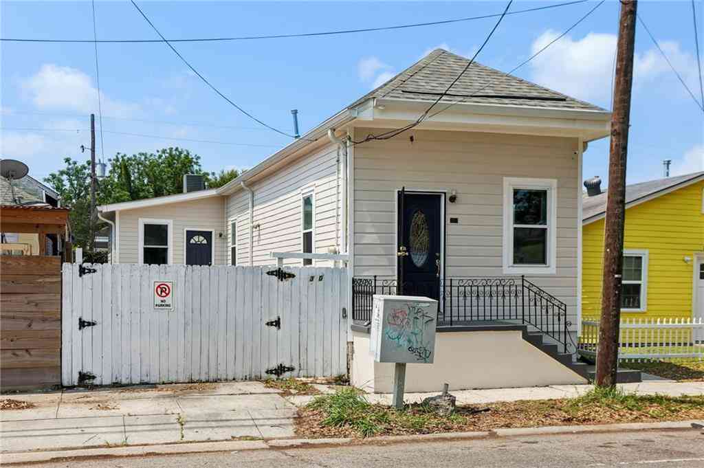 Homes For Sale - 3014 Orleans Avenue<br/> New Orleans, LA 70119