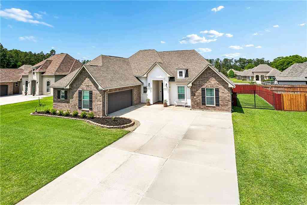 Homes For Sale - 20171 Camden Lane<br/> Hammond, LA 70403
