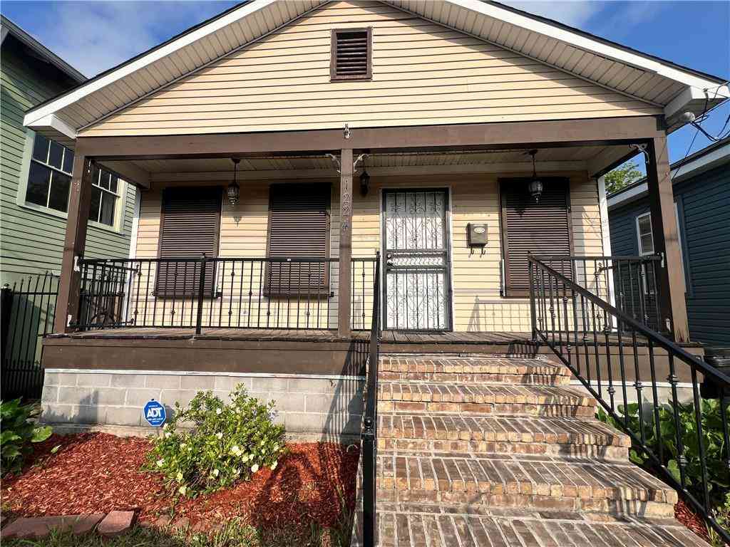 Homes For Rent - 1226 Port Street<br/> New Orleans, LA 70117