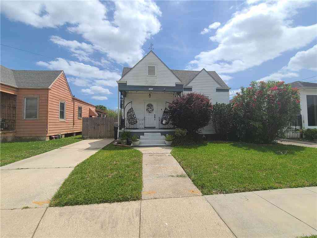Homes For Sale - 1920 Brutus Street<br/> New Orleans, LA 70122