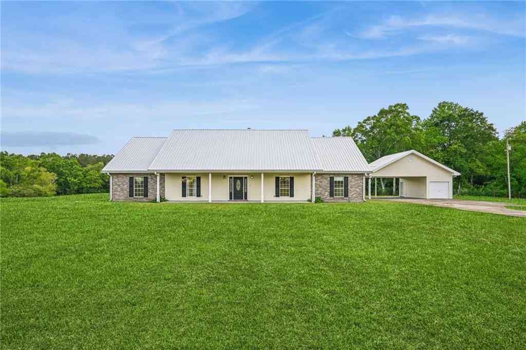 Homes For Sale - 25146 Military Road<br/> Washington County, Angie, LA 70426