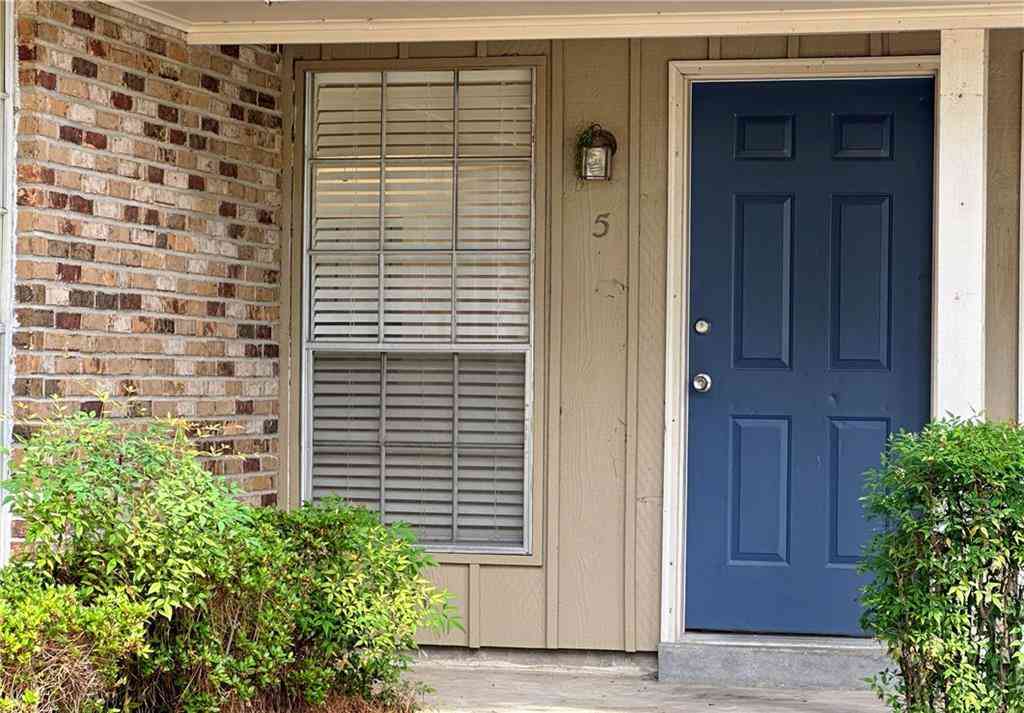 Condo For Rent - 700 Heavens Drive #5<br/> Mandeville, LA 70471