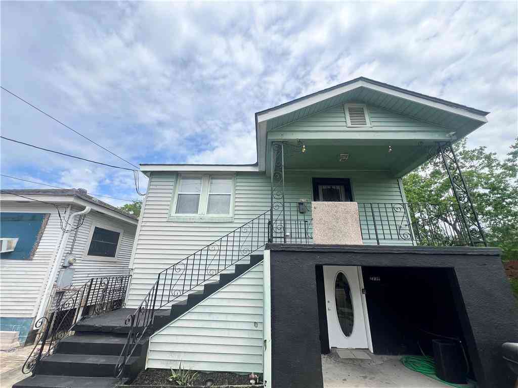Multifamily For Rent - 2739 Bay Street #B<br/> New Orleans, LA 70122