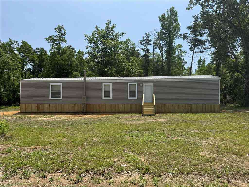 Homes For Sale - 29520 Linda's Haven Road<br/> Springfield, LA 70462