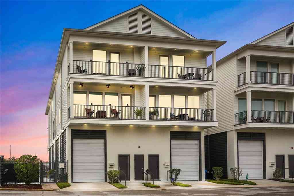Condo For Sale - 8605 Pontchartrain Boulevard #4A<br/> New Orleans, LA 70124