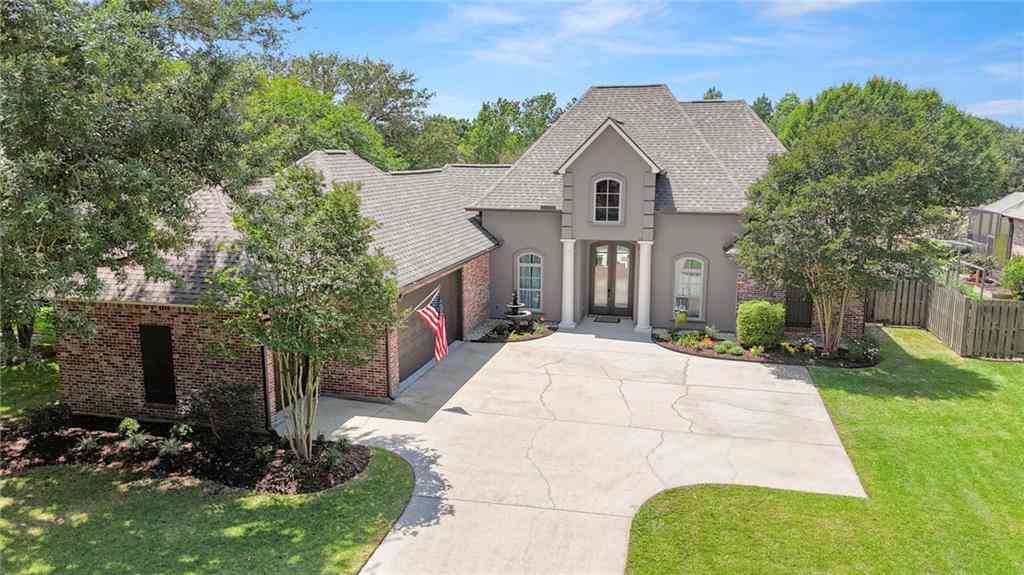 Homes For Sale - 6261 Beau Douglas Avenue<br/> Gonzales, LA 70737