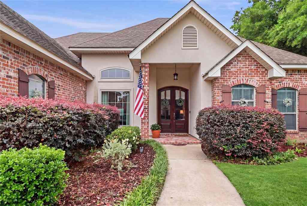 Homes For Sale - 39733 Bedico Trace Boulevard<br/> Ponchatoula, LA 70454