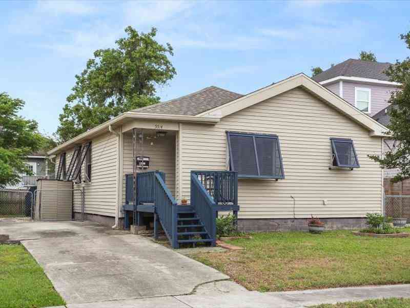 Homes For Sale - 5514 Wingate Drive<br/> New Orleans, LA 70122