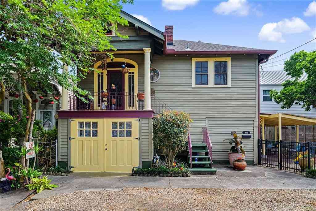 Homes For Sale - 715 Eliza Street<br/> New Orleans, LA 70114
