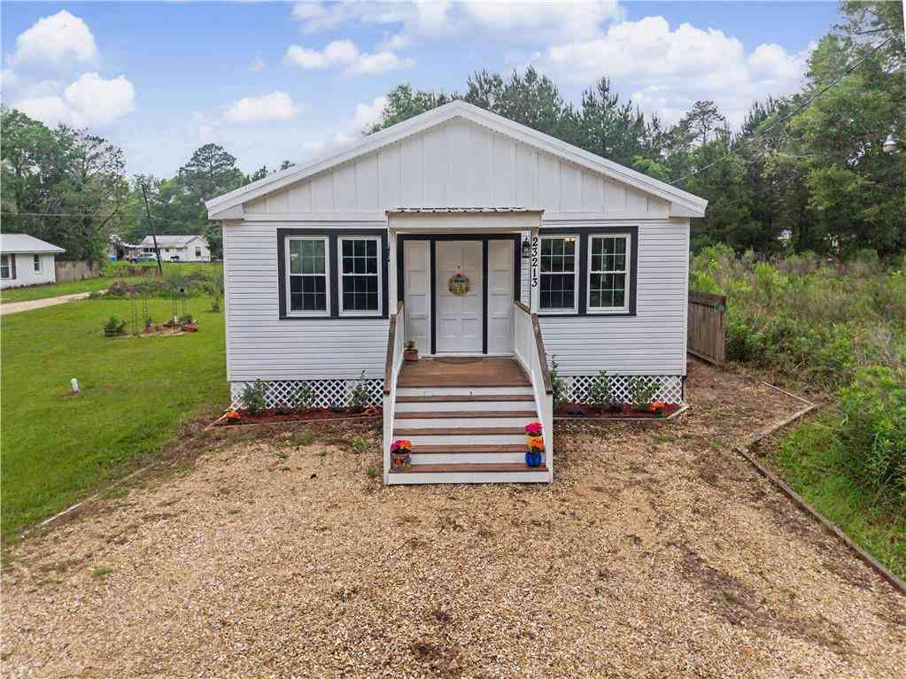 Homes For Sale - 23213 Railroad Avenue<br/> Robert, LA 70431