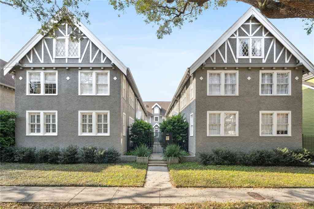 Condo For Sale - 920 S Carrollton Avenue #F<br/> New Orleans, LA 70118