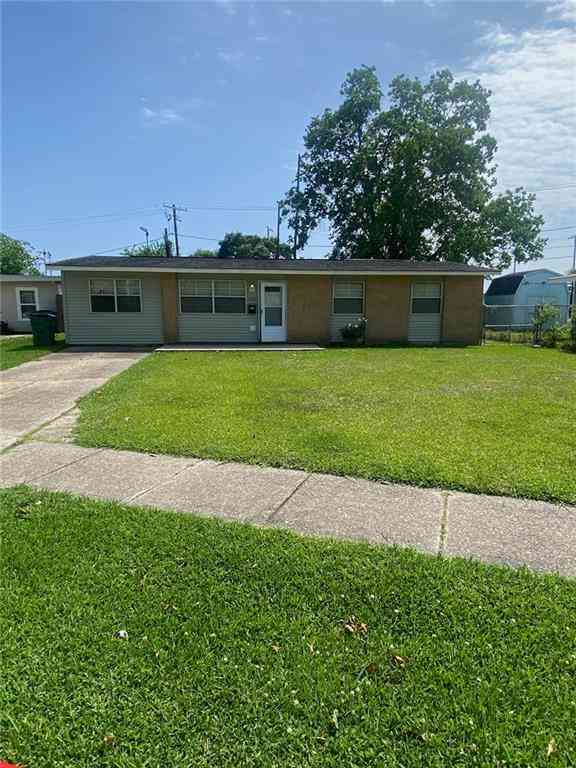 Homes For Rent - 1906 Cooper Road<br/> Gretna, LA 70056