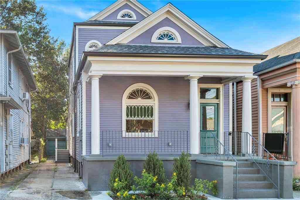 Homes For Sale - 629 Elmira Avenue<br/> New Orleans, LA 70114