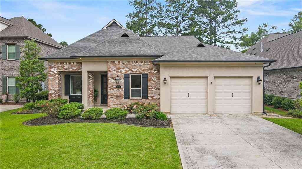 Homes For Sale - 23793 Carter Trace<br/> Springfield, LA 70462