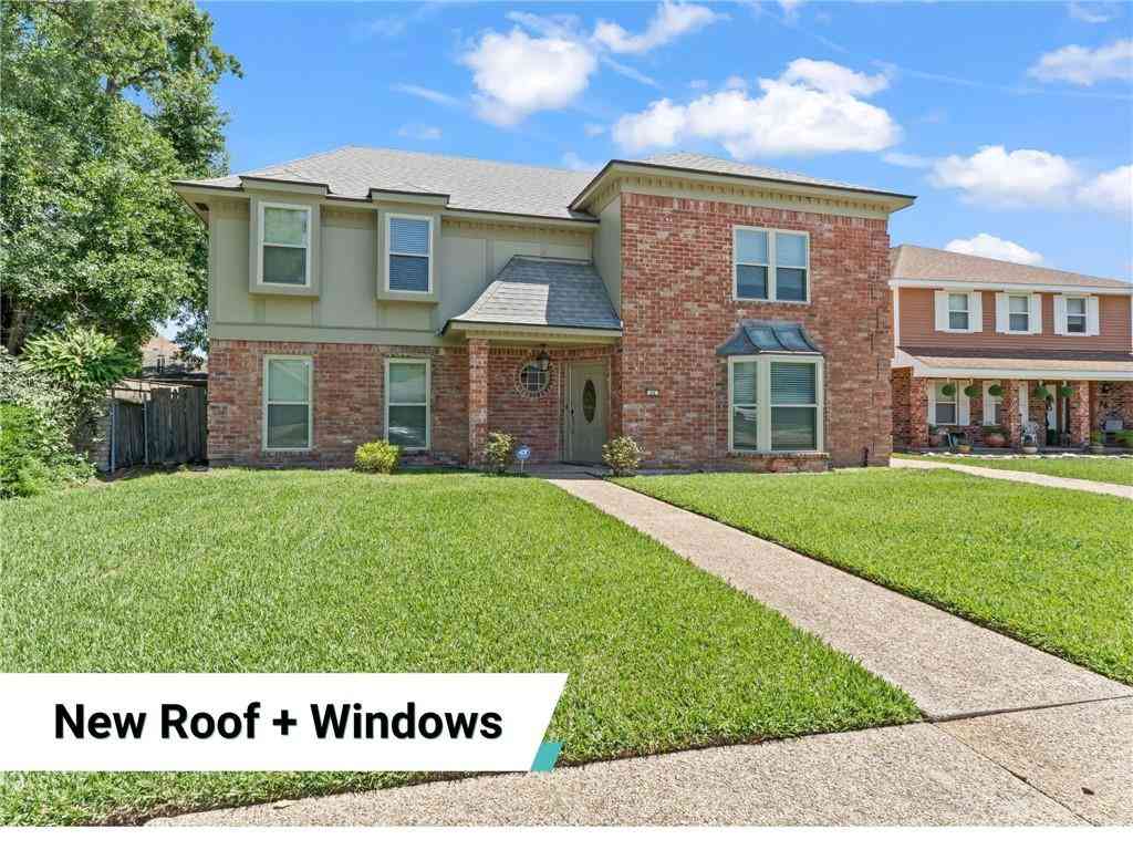 Homes For Sale - 24 Yosemite Drive<br/> New Orleans, LA 70131