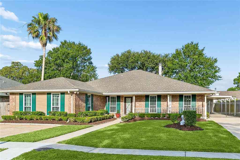 Homes For Sale - 27 Shenandoah Street<br/> Kenner, LA 70065