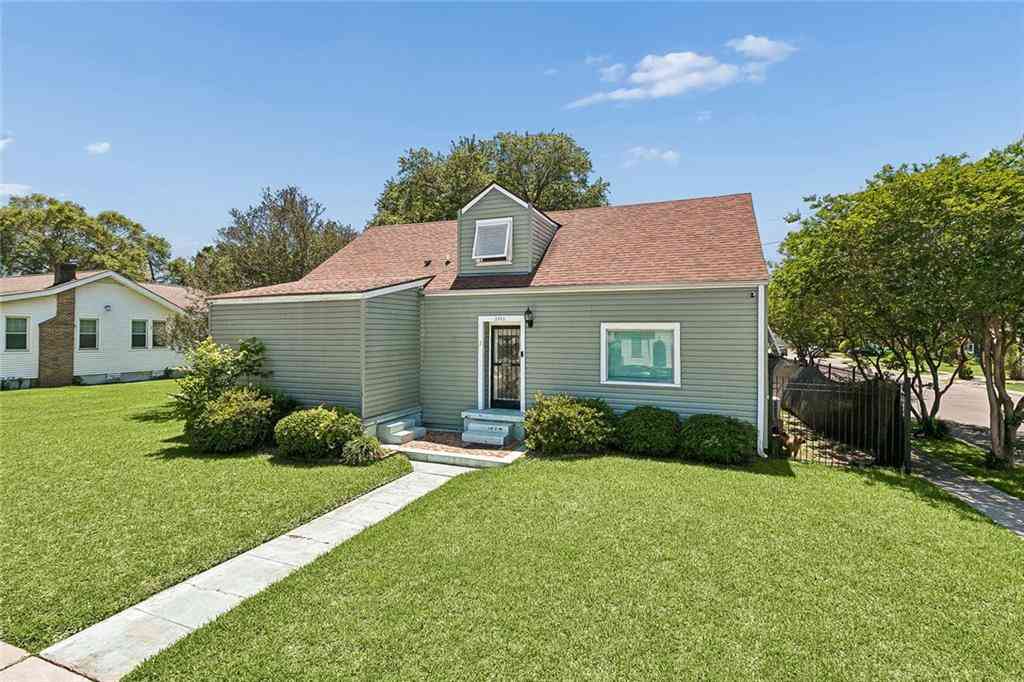 Homes For Sale - 3740 Fairmont Drive<br/> New Orleans, LA 70122