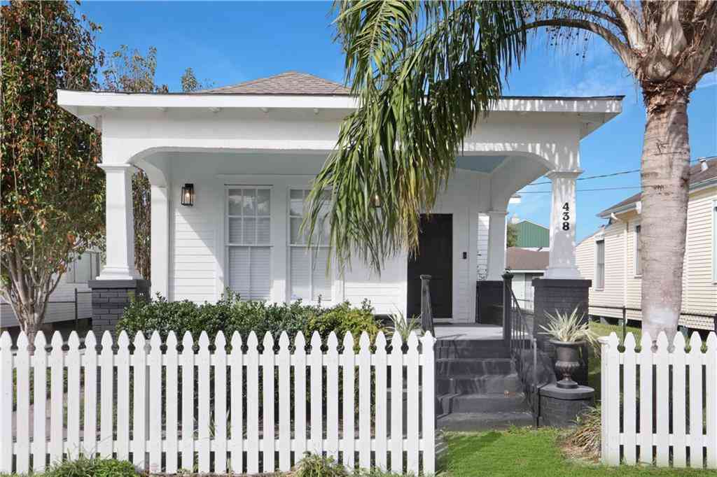 Homes For Rent - 438 Friscoville Street<br/> Arabi, LA 70032