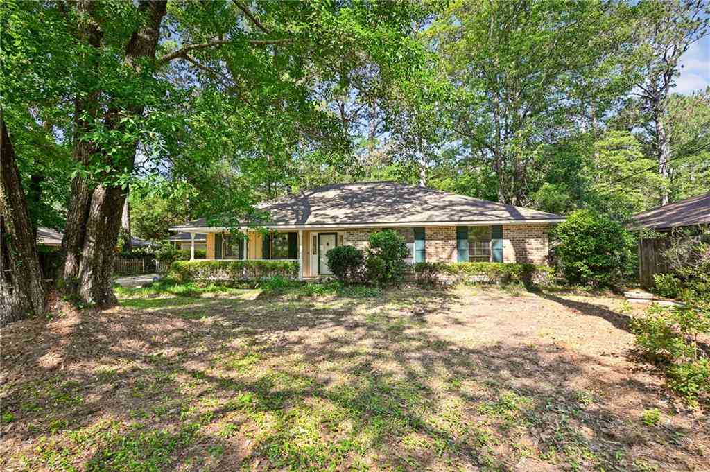 Homes For Sale - 72483 Saint Landry Street<br/> Covington, LA 70435