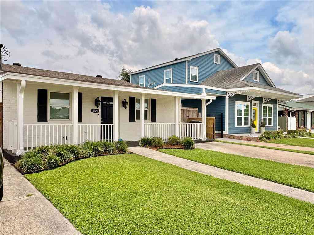 Homes For Rent - 5925 Pauline Drive<br/> New Orleans, LA 70126