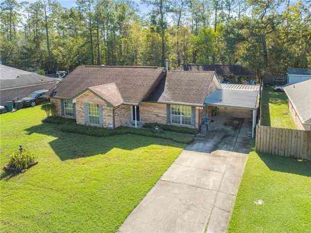 Homes For Sale - 140 S Cherrywood Lane<br/> Pearl River, LA 70452