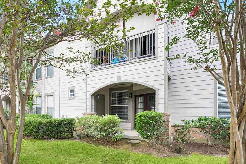 Condo For Sale - 350 Emerald Forest Boulevard #6101<br/> Covington, LA 70433