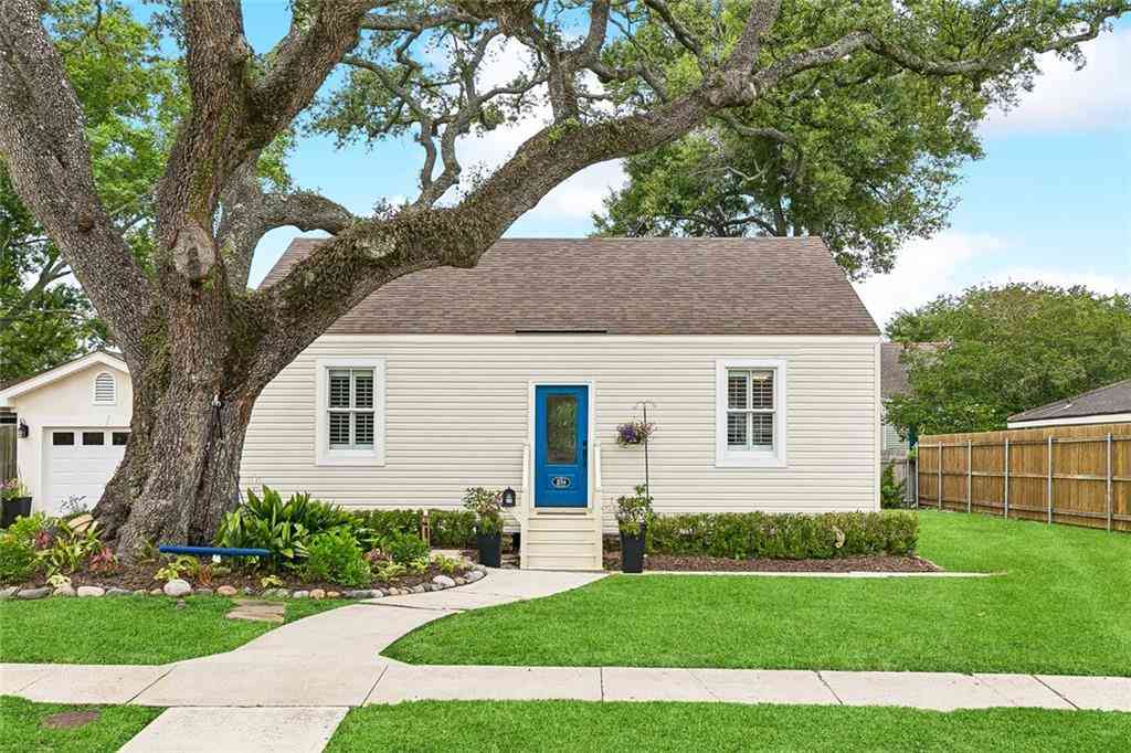 Homes For Sale - 234 Labarre Drive<br/> Metairie, LA 70001