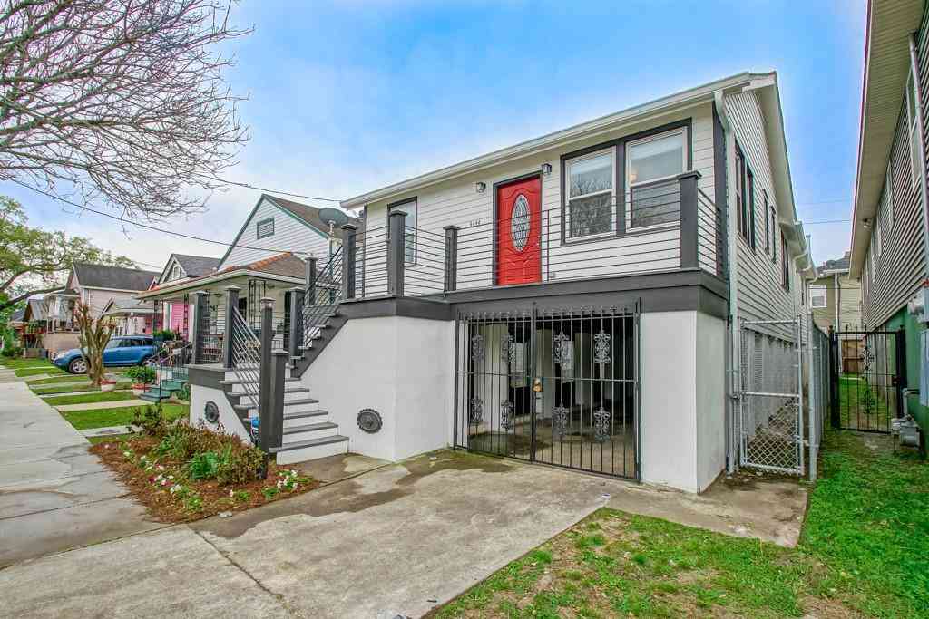Homes For Sale - 3444 Toledano Street<br/> New Orleans, LA 70125