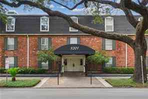Condo For Rent - 3201 St Charles Avenue #322<br/> New Orleans, LA 70115