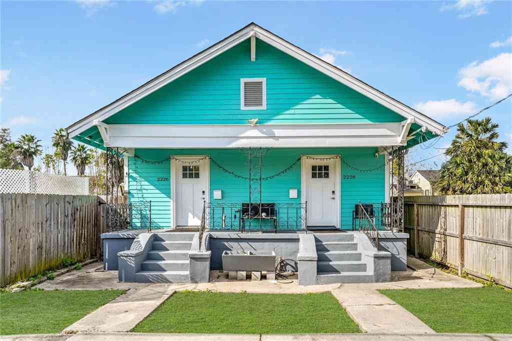 Multifamily For Rent - 2228 Arts Street<br/> New Orleans, LA 70117