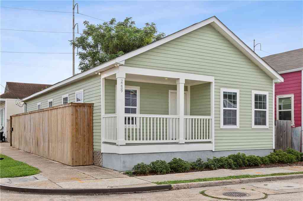 Homes For Rent - 2239 Saint Andrew Street<br/> New Orleans, LA 70113