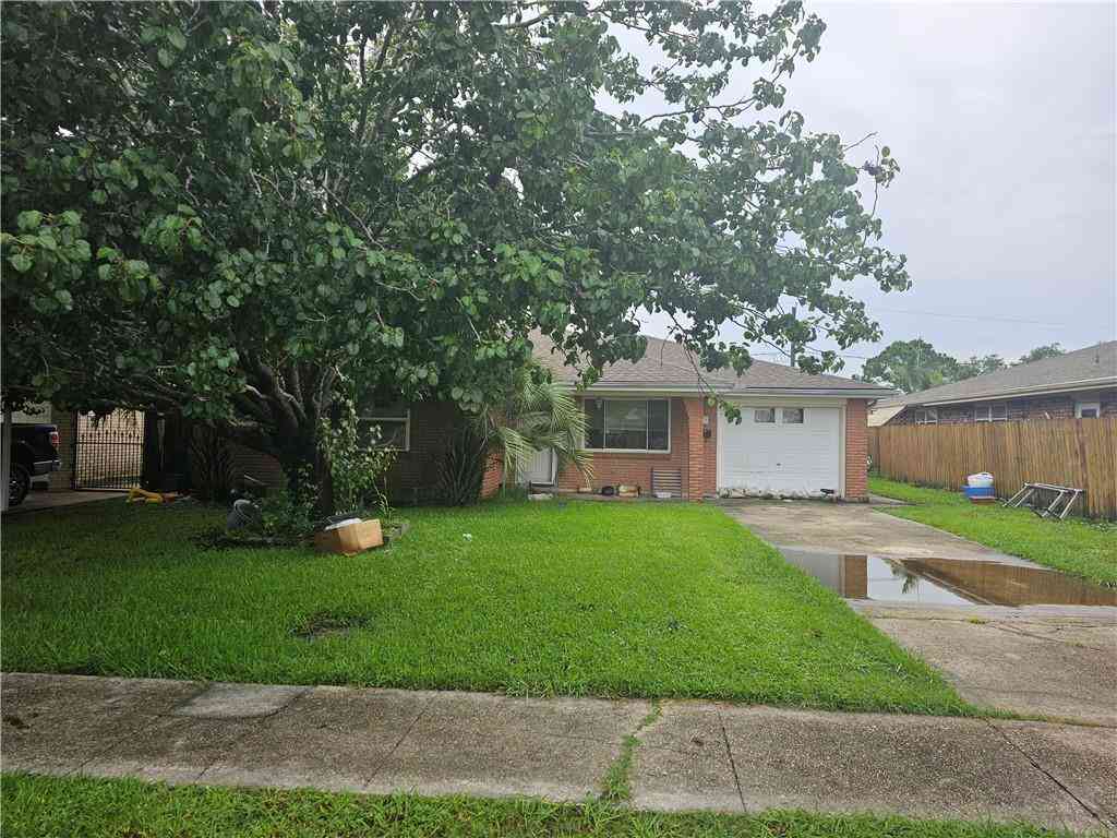 Homes For Sale - 489 Fern Drive<br/> Westwego, LA 70094