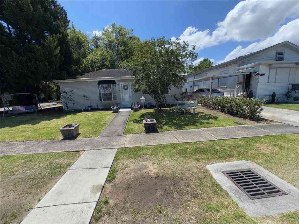 Homes For Sale - 918 Perry Street<br/> Gretna, LA 70053