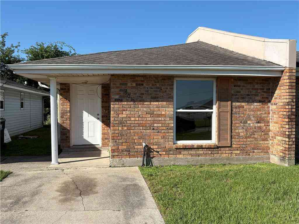 Multifamily For Rent - 9018 Amour Drive<br/> Chalmette, LA 70043