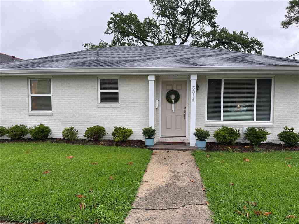 Multifamily For Rent - 301 Labarre Drive #A<br/> Metairie, LA 70001