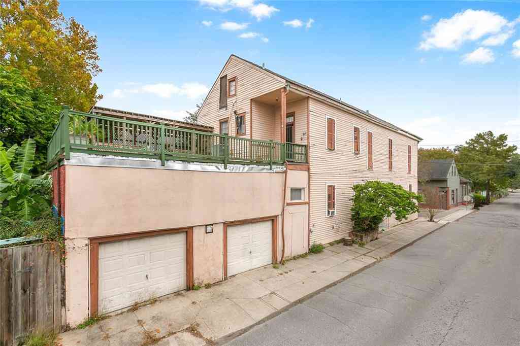 Multifamily For Sale - 3619 21 Burgundy Street<br/> New Orleans, LA 70117