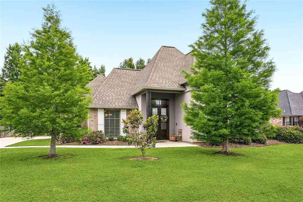 Homes For Sale - 11161 Copper Hill Drive<br/> Hammond, LA 70403