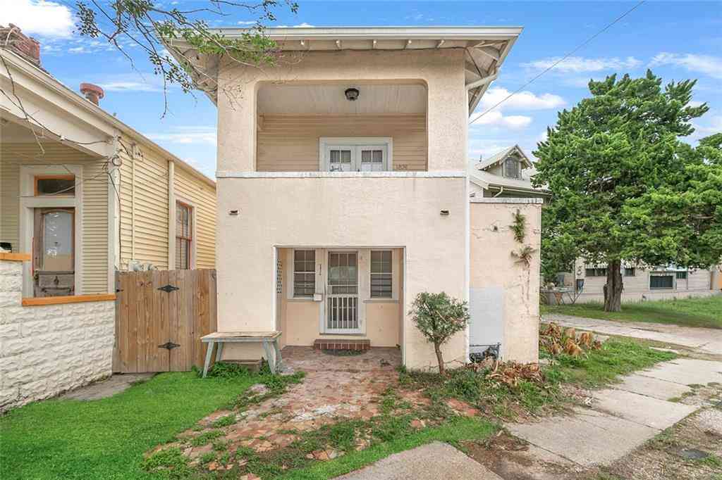 Multifamily For Rent - 1826 Moss Street #B<br/> New Orleans, LA 70119