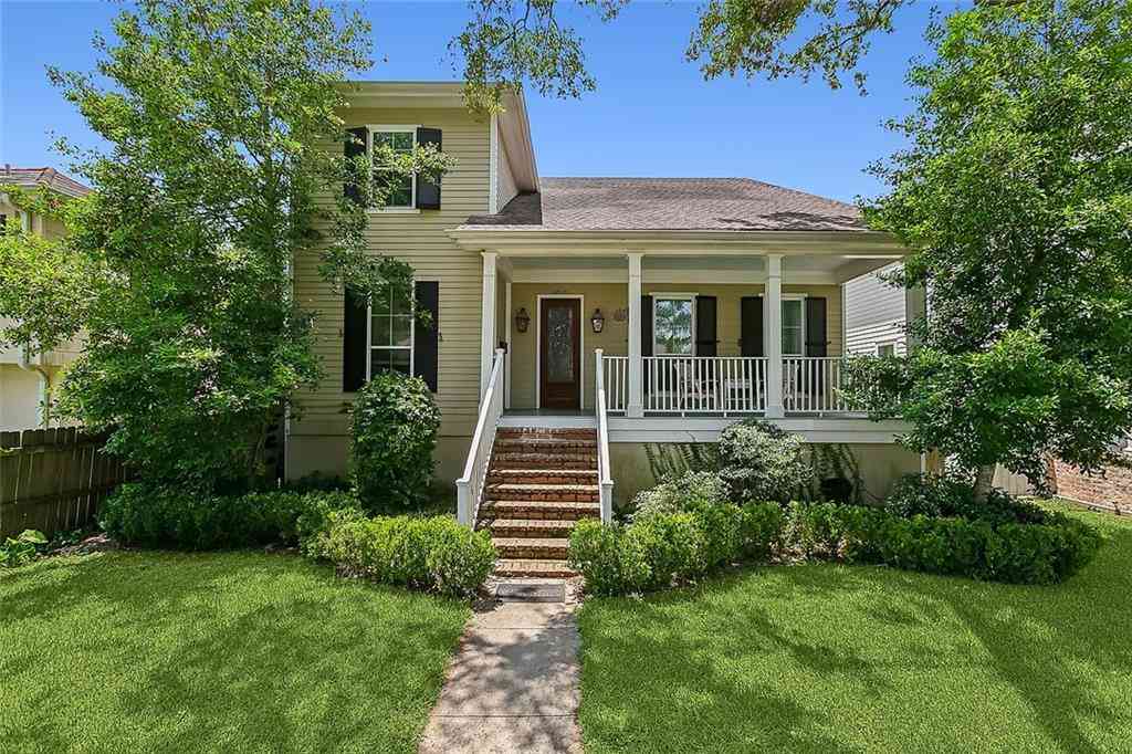 Homes For Sale - 6810 General Diaz Street<br/> New Orleans, LA 70124